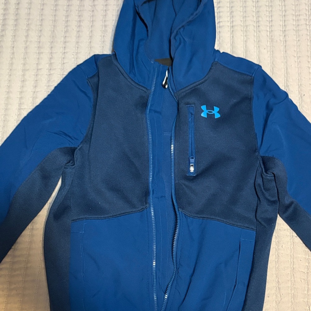 Under Armour Boy’s Hooded Blue fleece jacket